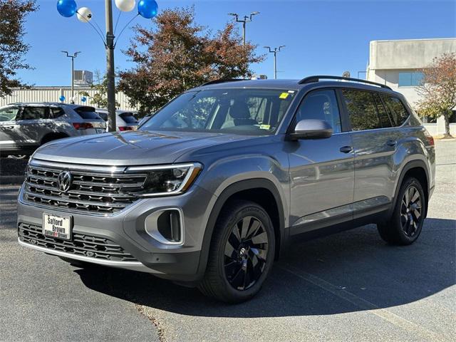 new 2025 Volkswagen Atlas car, priced at $48,782