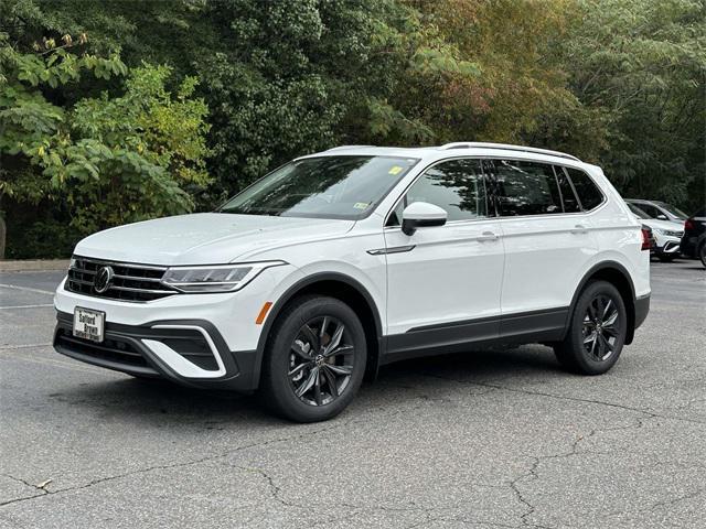 new 2024 Volkswagen Tiguan car, priced at $34,430