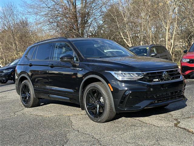 new 2024 Volkswagen Tiguan car, priced at $37,399