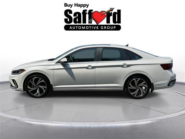 used 2025 Volkswagen Jetta car, priced at $26,269