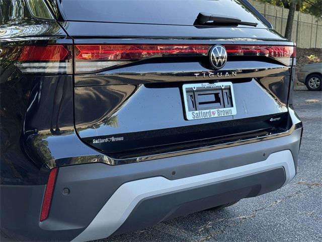 new 2025 Volkswagen Tiguan car, priced at $32,275