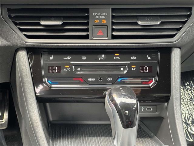 new 2025 Volkswagen Jetta car, priced at $25,026