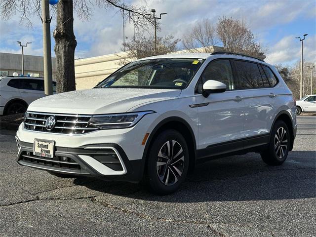 new 2024 Volkswagen Tiguan car, priced at $30,183