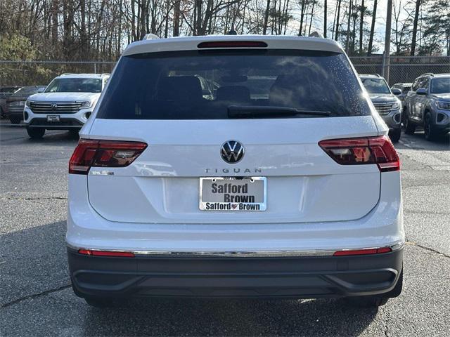 new 2024 Volkswagen Tiguan car, priced at $30,183