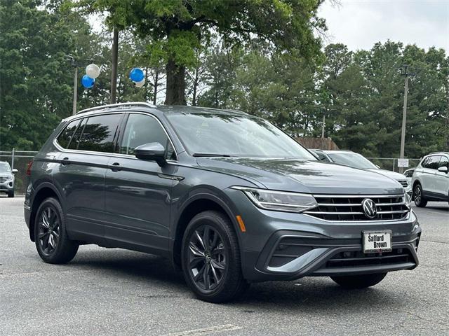 new 2024 Volkswagen Tiguan car, priced at $31,531