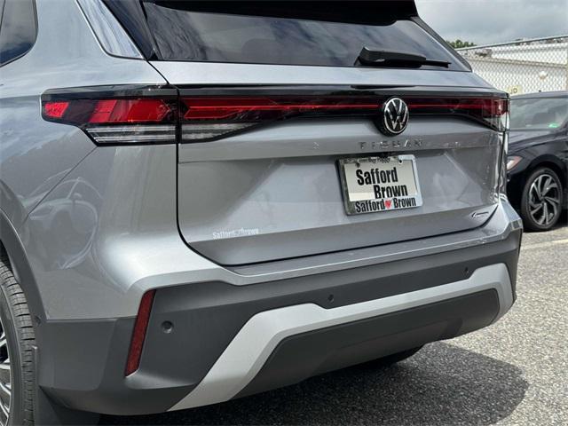 new 2025 Volkswagen Tiguan car, priced at $32,561