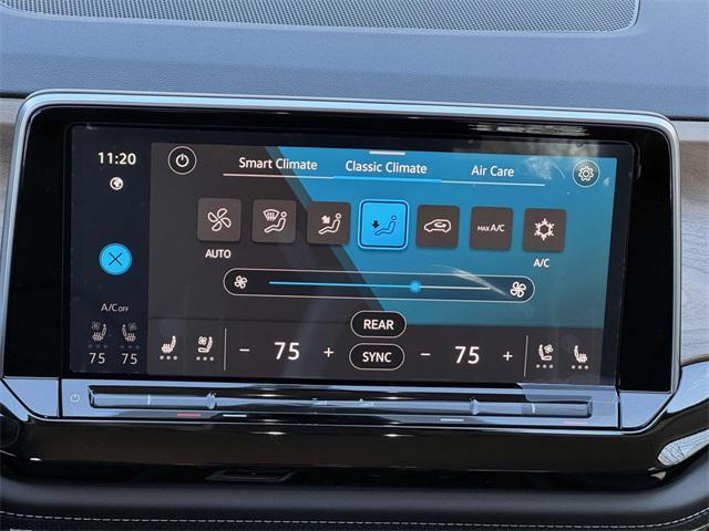 new 2025 Volkswagen Atlas car, priced at $44,627