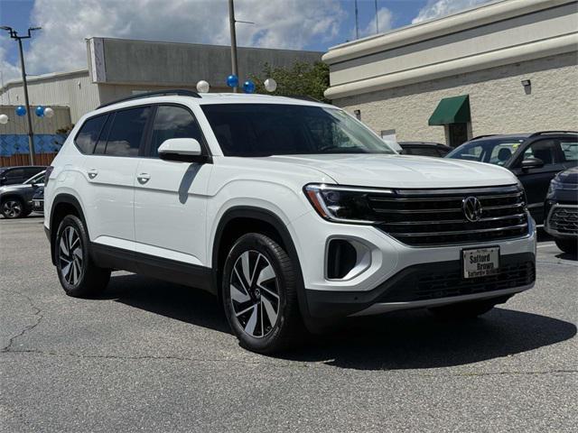 new 2025 Volkswagen Atlas car, priced at $43,911