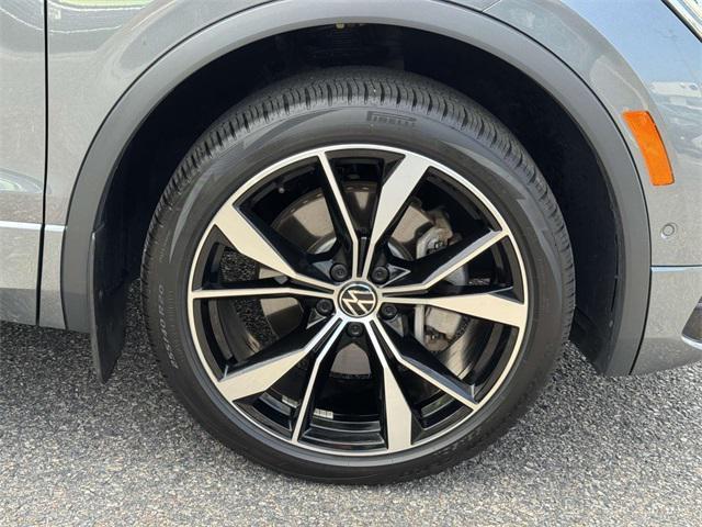 used 2024 Volkswagen Tiguan car