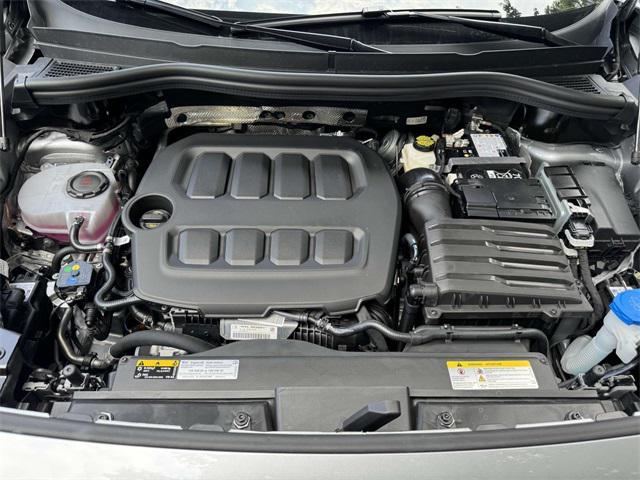 new 2025 Volkswagen Tiguan car, priced at $34,746