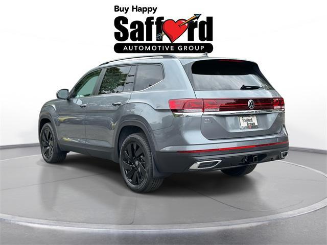 new 2025 Volkswagen Atlas car, priced at $45,687