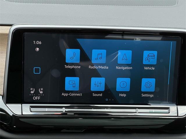 new 2025 Volkswagen Atlas car, priced at $46,607