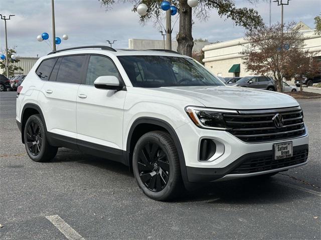 new 2025 Volkswagen Atlas car, priced at $48,552