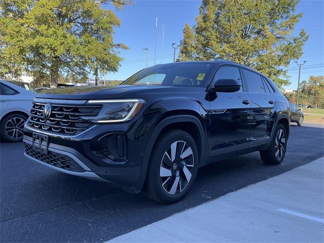 used 2024 Volkswagen Atlas Cross Sport car