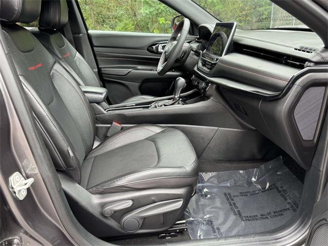 used 2023 Jeep Compass car, priced at $22,840