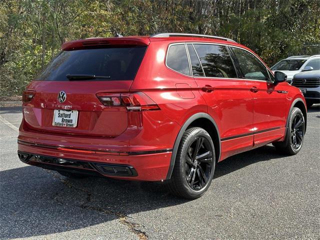 new 2024 Volkswagen Tiguan car, priced at $37,018