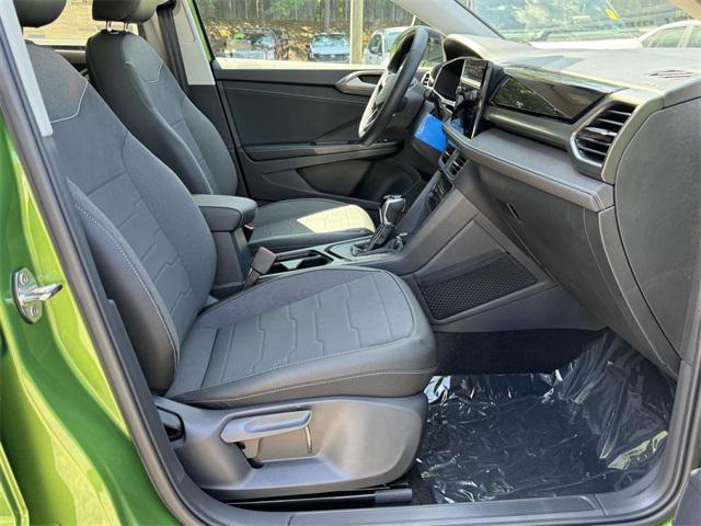 new 2025 Volkswagen Taos car, priced at $32,891
