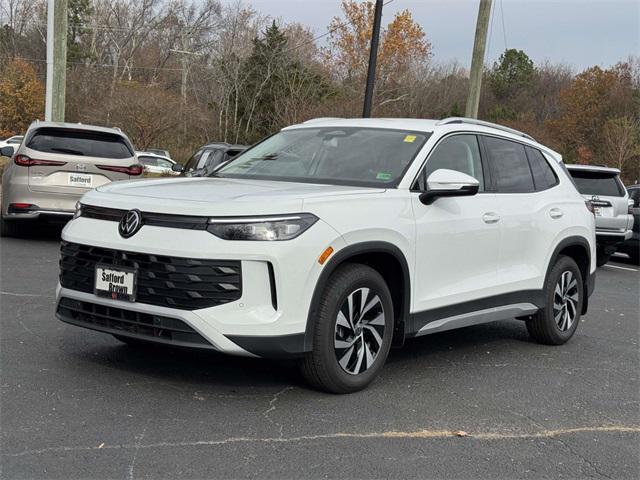 new 2026 Volkswagen Tiguan car, priced at $32,290