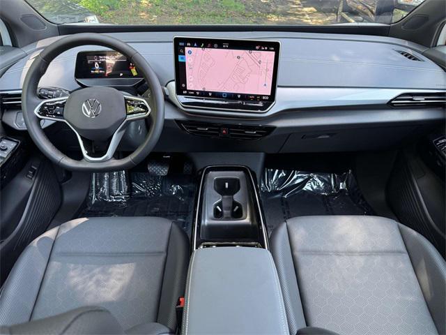 new 2025 Volkswagen ID.4 car, priced at $50,711