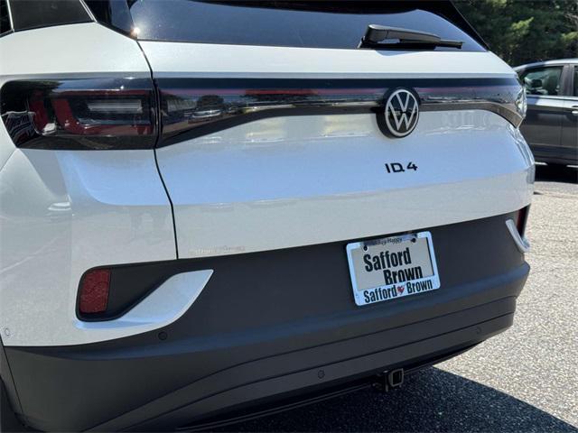 new 2025 Volkswagen ID.4 car, priced at $50,711