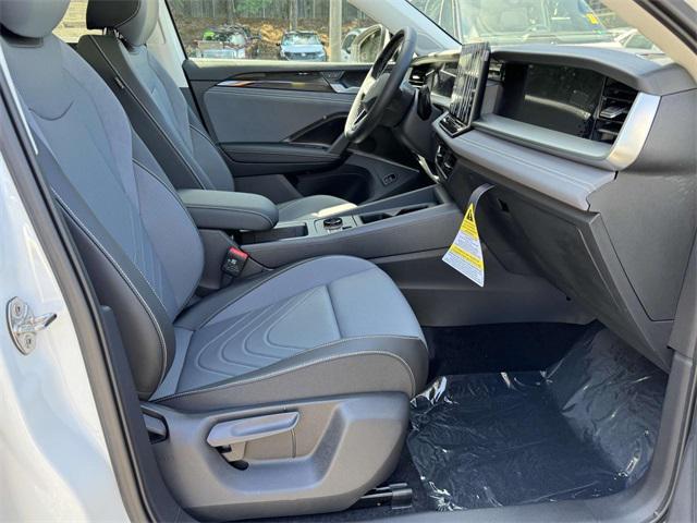 new 2025 Volkswagen Tiguan car, priced at $36,776