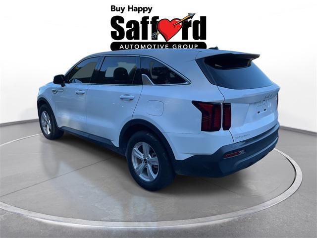 used 2023 Kia Sorento car, priced at $22,740