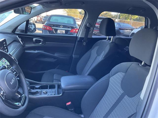used 2023 Kia Sorento car, priced at $22,740