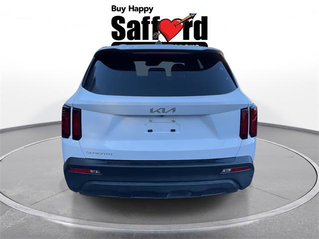 used 2023 Kia Sorento car, priced at $22,740