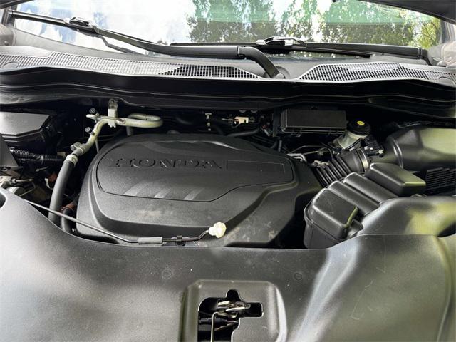 used 2022 Honda Pilot car, priced at $32,950