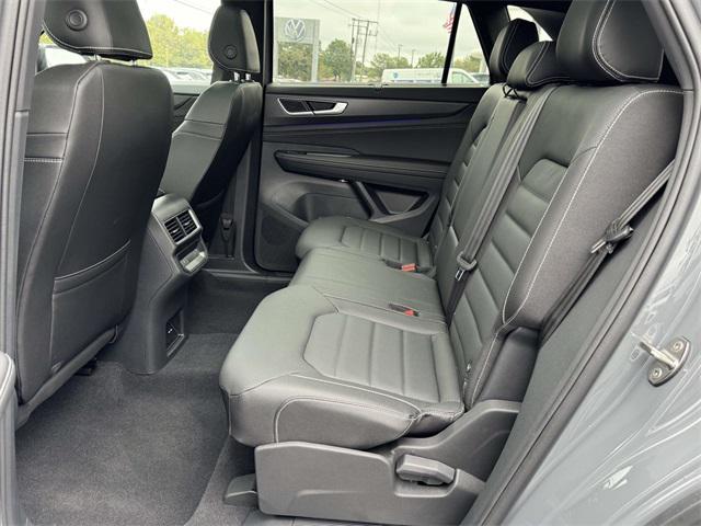 new 2025 Volkswagen Atlas Cross Sport car, priced at $49,700