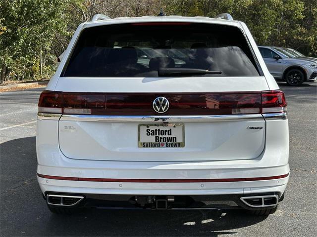 new 2025 Volkswagen Atlas car, priced at $55,625