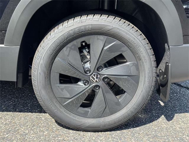 new 2025 Volkswagen Taos car, priced at $27,153