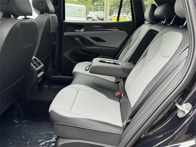 new 2025 Volkswagen Tiguan car, priced at $38,441