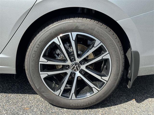new 2025 Volkswagen Jetta car, priced at $25,617