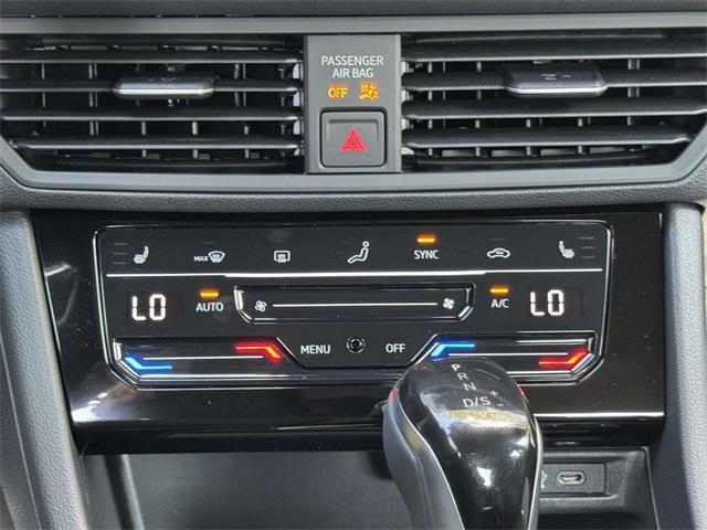 new 2025 Volkswagen Jetta car, priced at $25,617