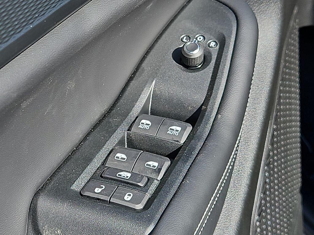 new 2025 Jeep Grand Cherokee car, priced at $49,370
