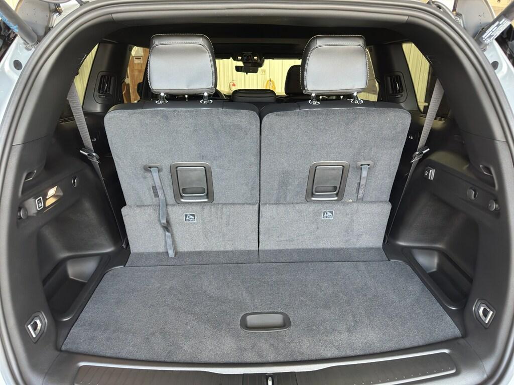 new 2025 Jeep Grand Cherokee L car, priced at $48,050