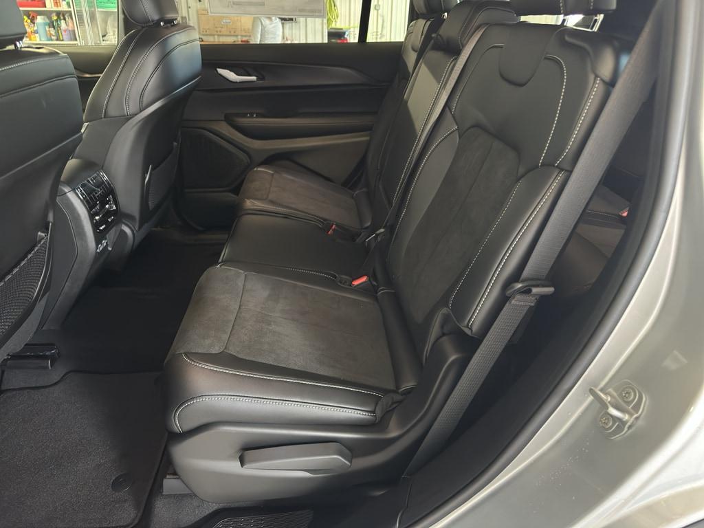 new 2025 Jeep Grand Cherokee L car, priced at $48,050