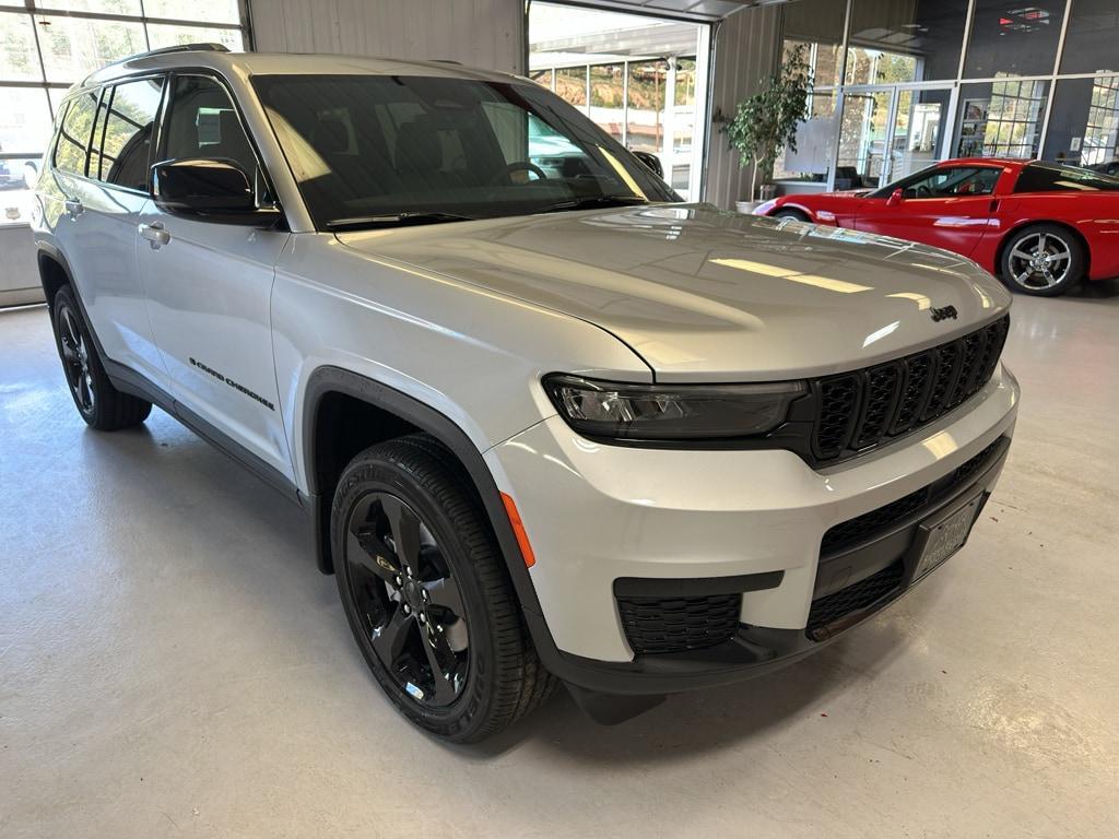 new 2025 Jeep Grand Cherokee L car, priced at $48,050