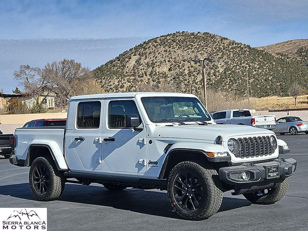 new 2025 Jeep Gladiator car, priced at $40,640