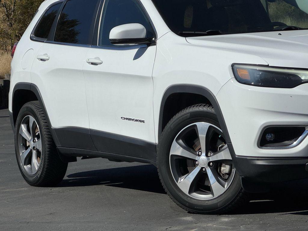 used 2019 Jeep Cherokee car, priced at $19,583
