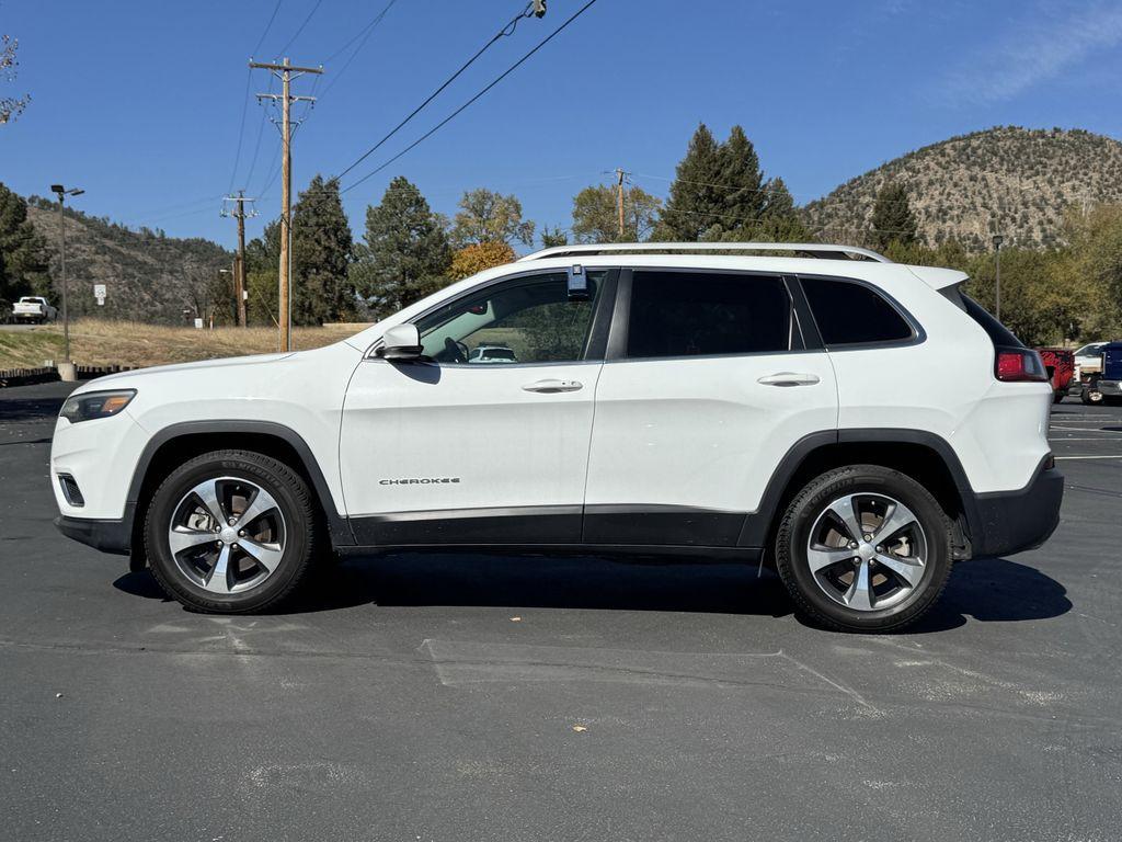 used 2019 Jeep Cherokee car, priced at $19,583