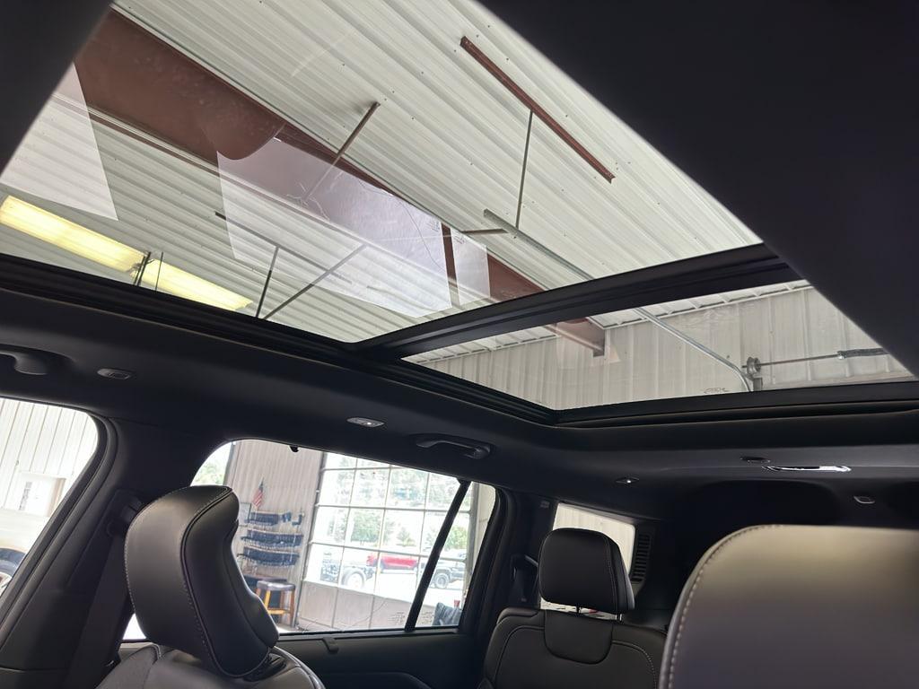 new 2025 Jeep Grand Cherokee L car, priced at $65,730
