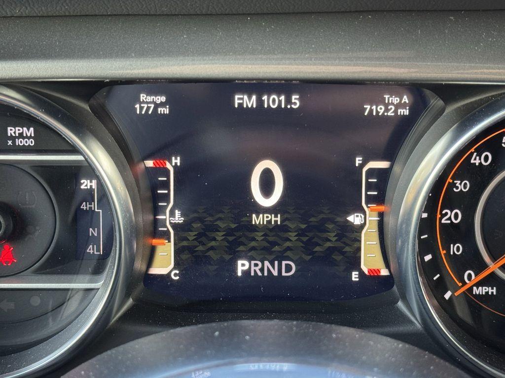 used 2021 Jeep Wrangler Unlimited car, priced at $38,984