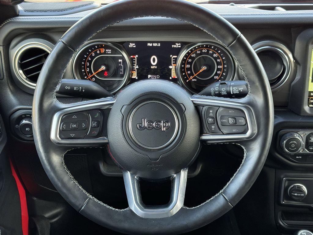 used 2021 Jeep Wrangler Unlimited car, priced at $38,984