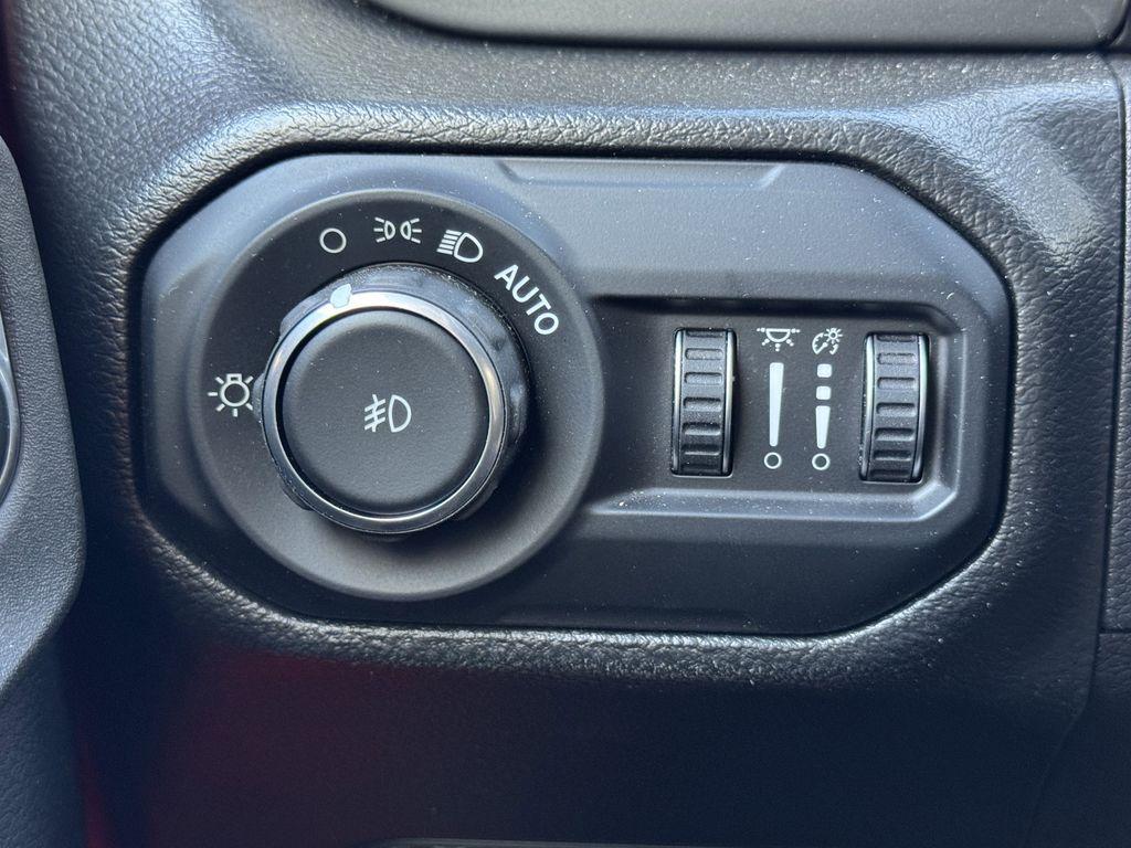 used 2021 Jeep Wrangler Unlimited car, priced at $38,984