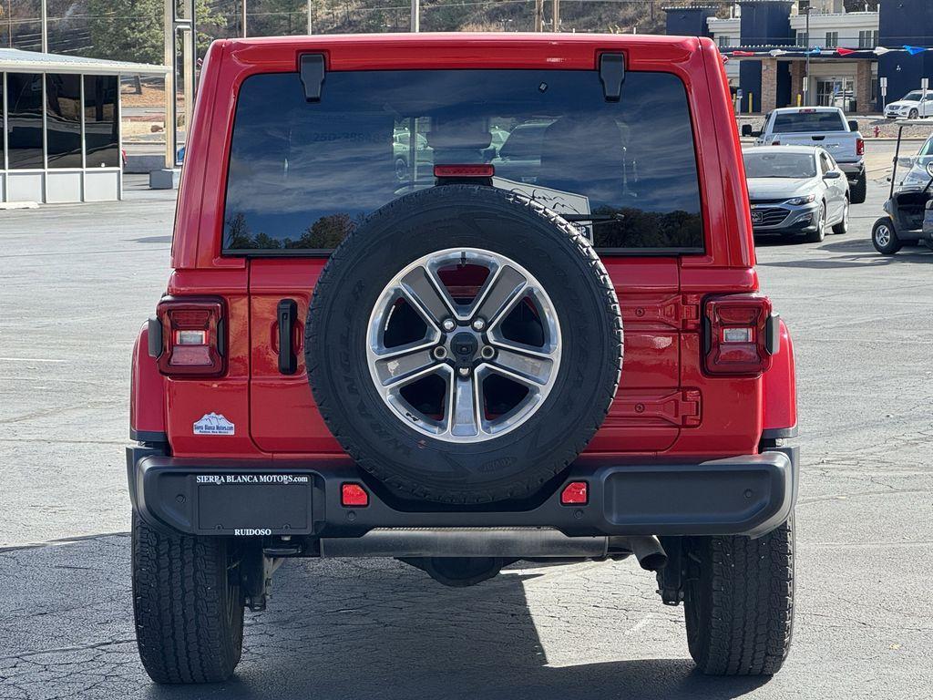 used 2021 Jeep Wrangler Unlimited car, priced at $38,984