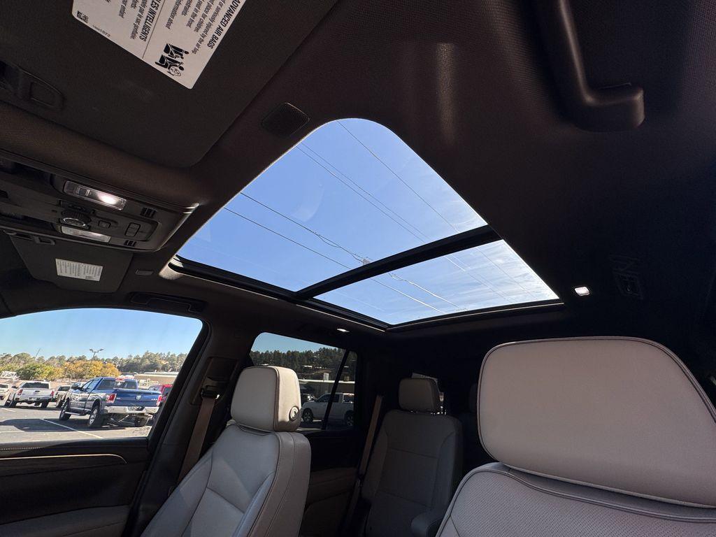 used 2023 GMC Yukon car, priced at $59,984