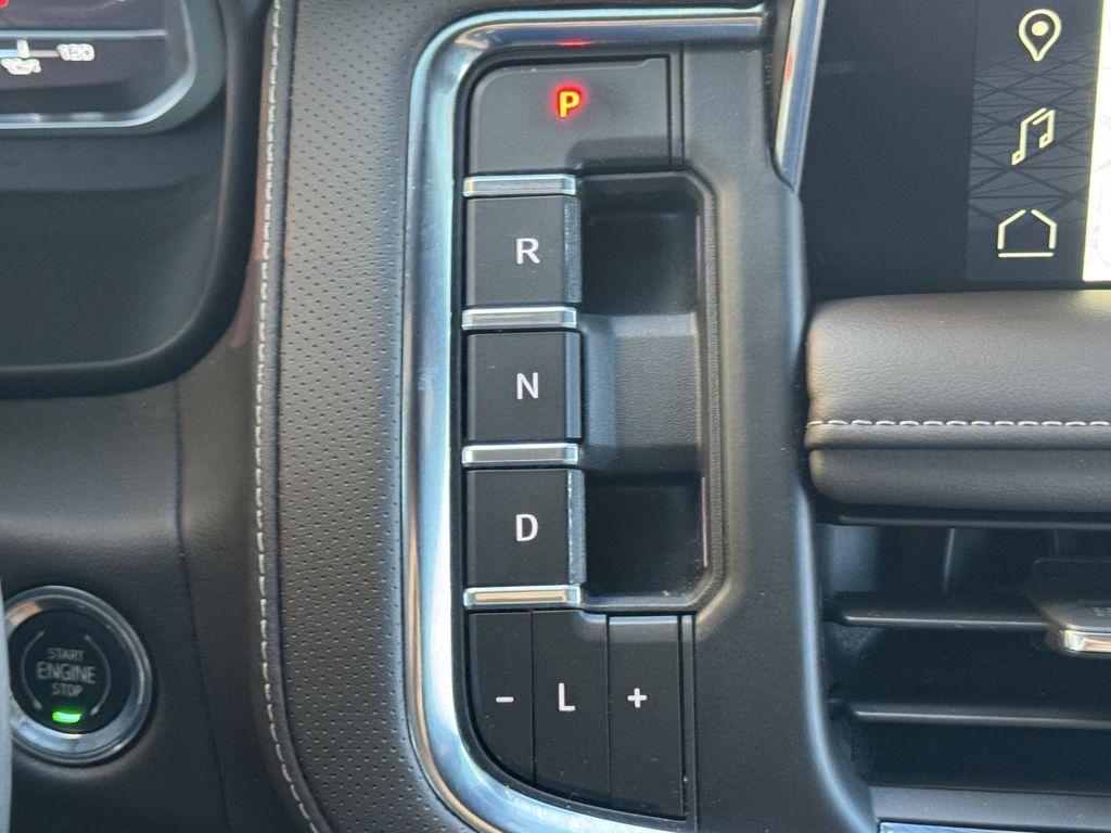 used 2023 GMC Yukon car, priced at $59,984