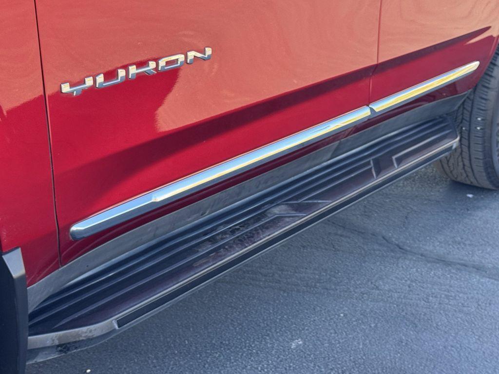 used 2023 GMC Yukon car, priced at $59,984